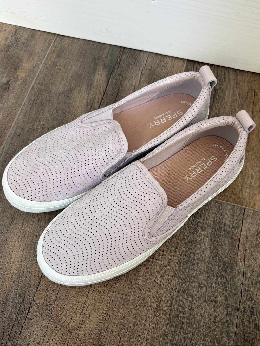 Sperry Women's Slip-On Lilac size 7